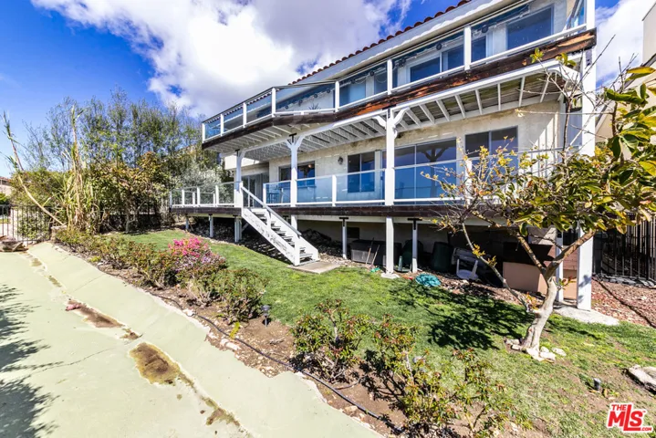 6820 Verde Ridge Road, Rancho Palos Verdes, California 90275