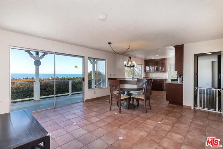 6820 Verde Ridge Road, Rancho Palos Verdes, California 90275