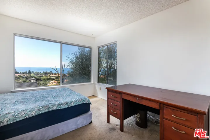 6820 Verde Ridge Road, Rancho Palos Verdes, California 90275