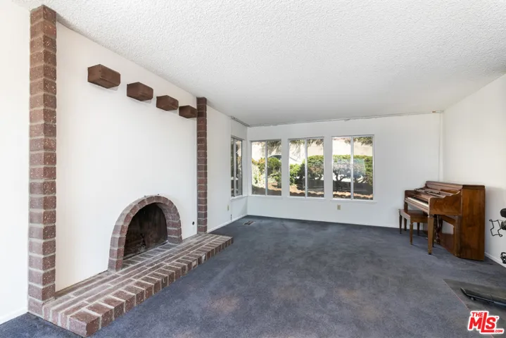 6820 Verde Ridge Road, Rancho Palos Verdes, California 90275