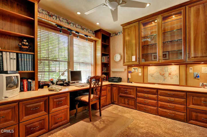 2205 Spyglass Trail W Oxnard-large-016-1
