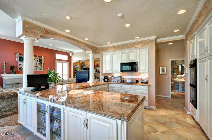 2205 Spyglass Trail W Oxnard-large-012-1