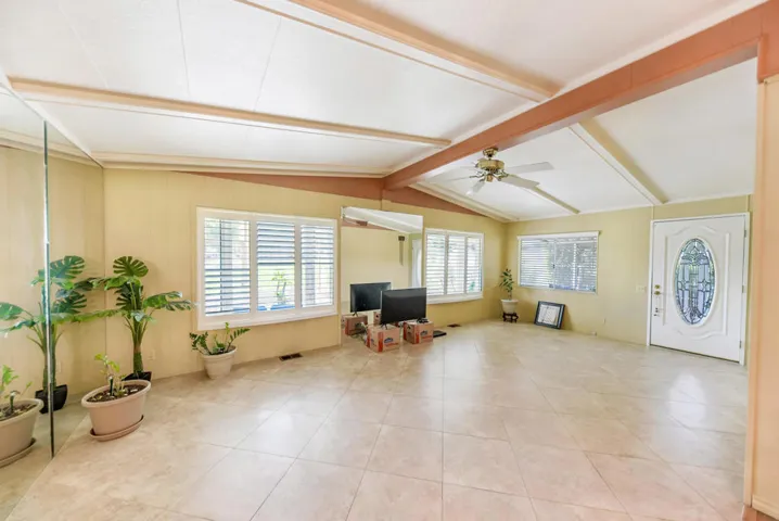 392 S Paseo Laredo-15