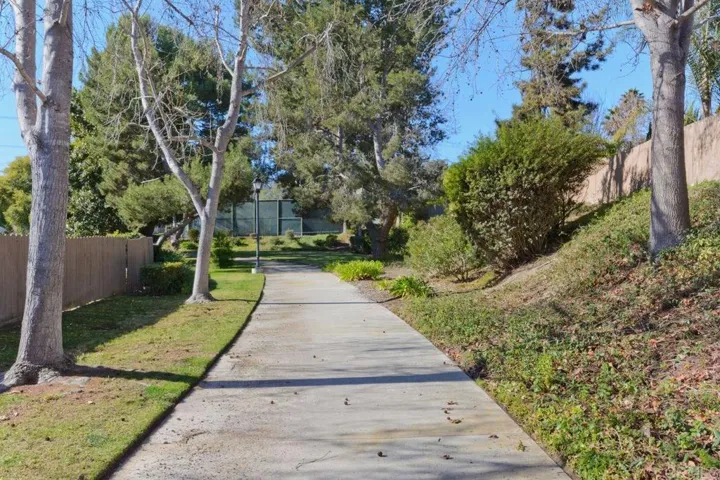 1736 Hill Top Lane, Encinitas, California 92024
