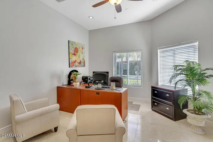 8404 Waters Rd-17