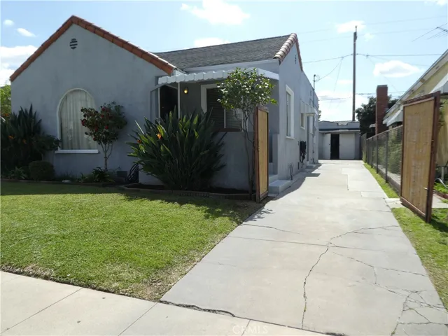 6122 Fairfield Street, Los Angeles, California 90022