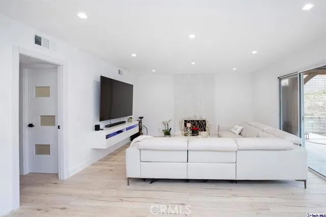 28642 Kathleen Avenue, Saugus, California 91390