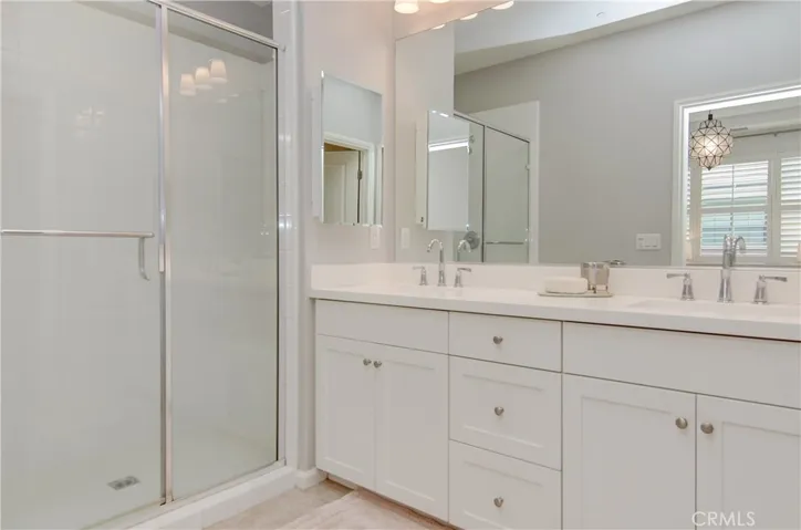 Master bathroom with dual sinks is a must.