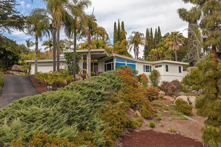 10928 Valley Lights Dr, El Cajon, California 92020