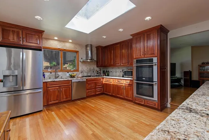 10928 Valley Lights Dr, El Cajon, California 92020