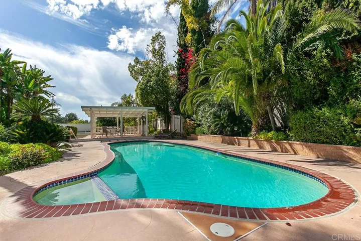 10928 Valley Lights Dr, El Cajon, California 92020