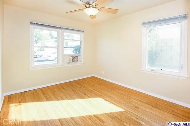 10929 Whitegate Avenue, Sunland, California 91040
