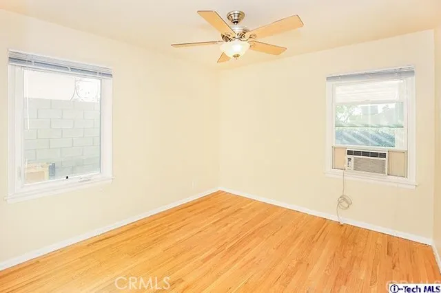 10929 Whitegate Avenue, Sunland, California 91040