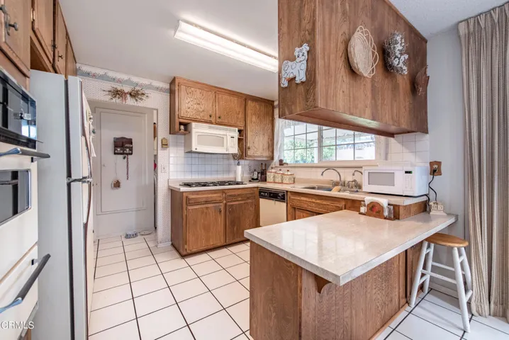 563 Center Ln Santa Paula-9
