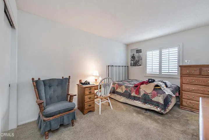 563 Center Ln Santa Paula-16