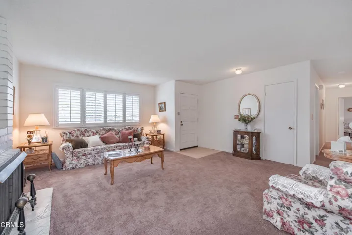 563 Center Ln Santa Paula-7