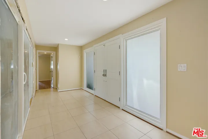 6200 Capistrano Avenue, Woodland Hills, California 91367