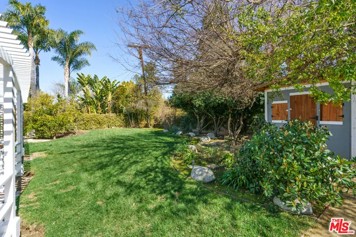 6200 Capistrano Avenue, Woodland Hills, California 91367