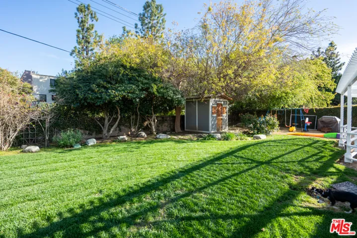 6200 Capistrano Avenue, Woodland Hills, California 91367