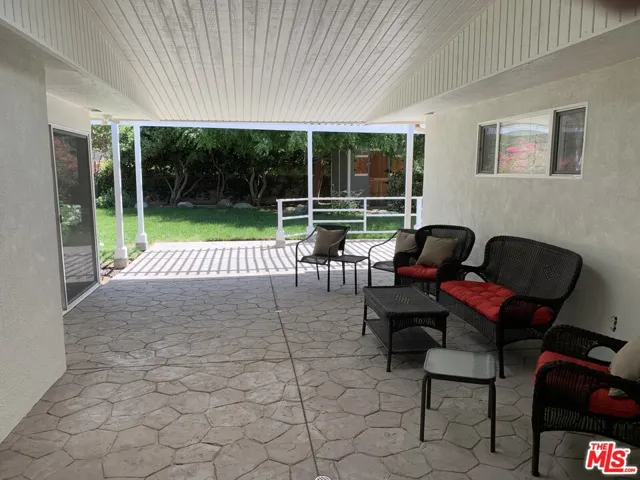 6200 Capistrano Avenue, Woodland Hills, California 91367