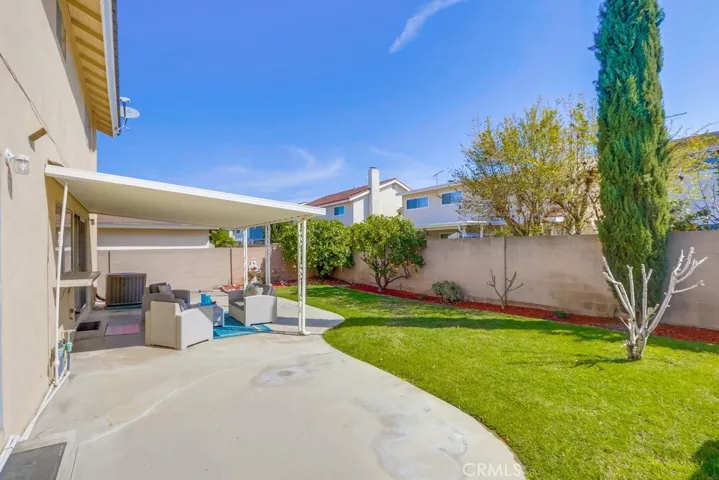 8272 El Pescador Lane, La Palma, California 90623