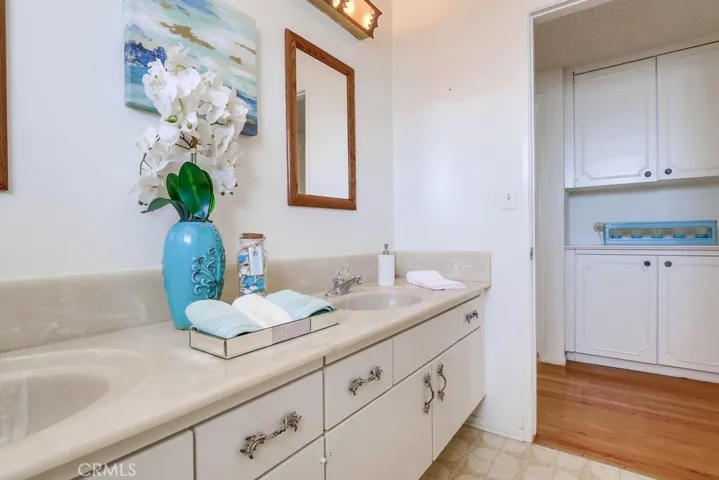 8272 El Pescador Lane, La Palma, California 90623