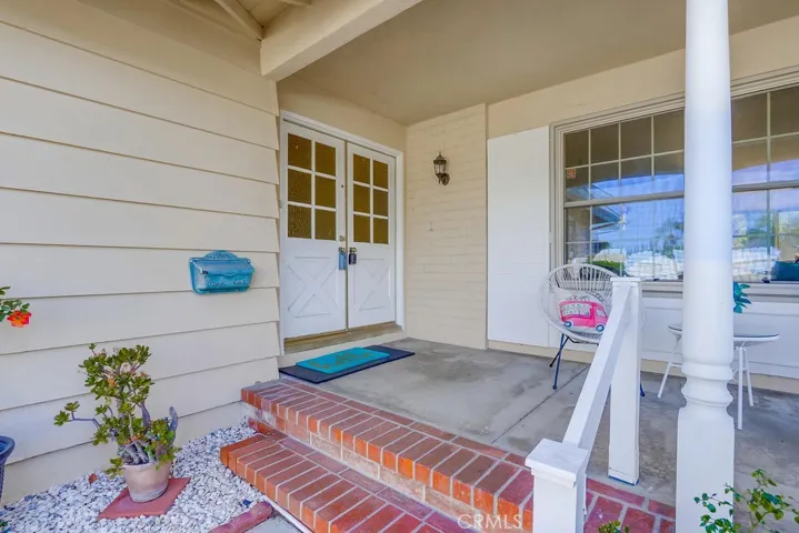 8272 El Pescador Lane, La Palma, California 90623