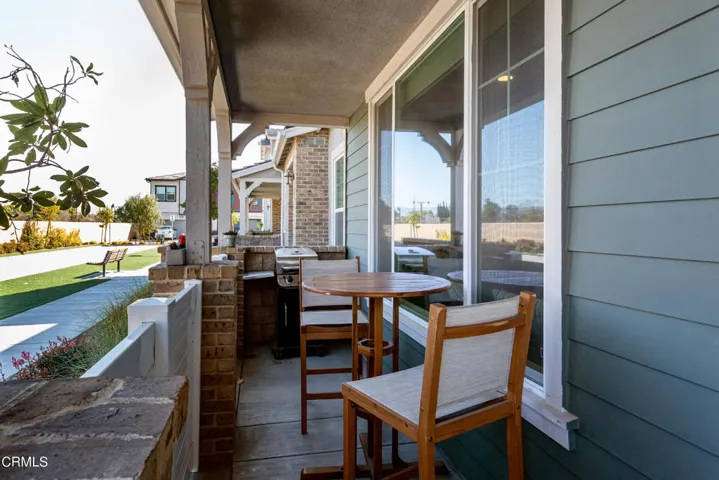 Front Patio 1