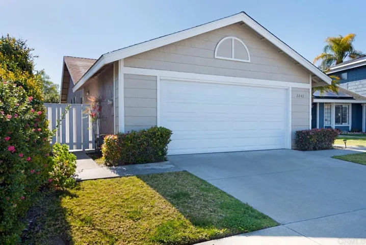 2242 Cottage Way, Vista, California 92081