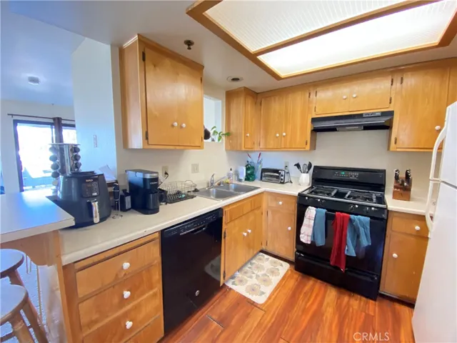 1239 E Foothill Boulevard 201, San Luis Obispo, California 93405