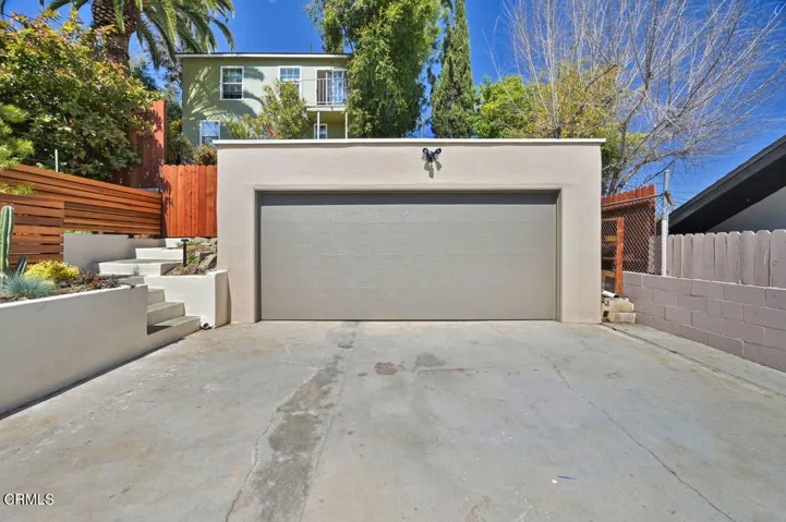 garage