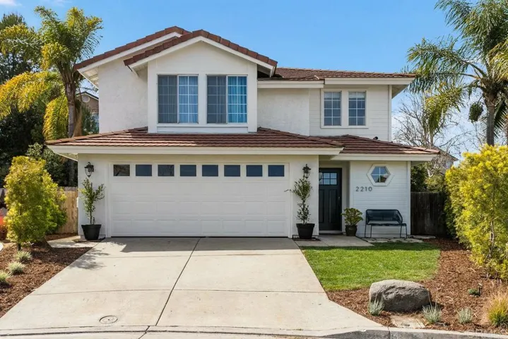 2210 Caliente, Escondido, California 92029