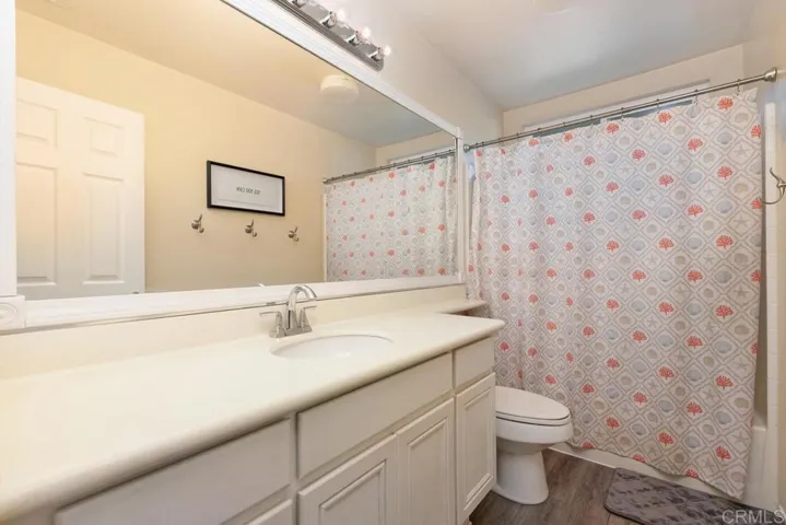 6837 Camino De Amigos, Carlsbad, California 92009