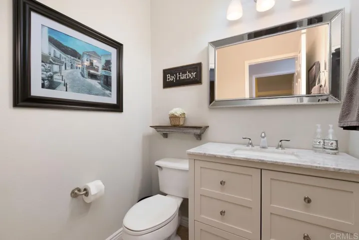 6837 Camino De Amigos, Carlsbad, California 92009