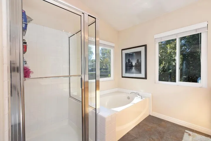 6837 Camino De Amigos, Carlsbad, California 92009
