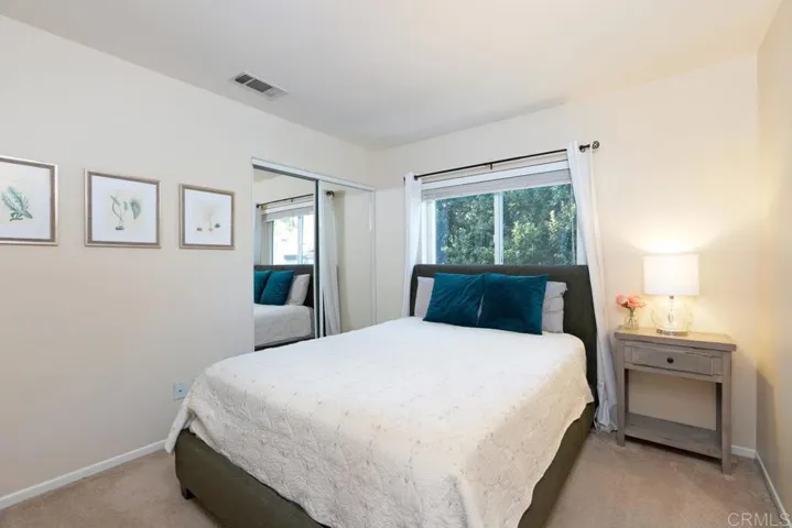 6837 Camino De Amigos, Carlsbad, California 92009