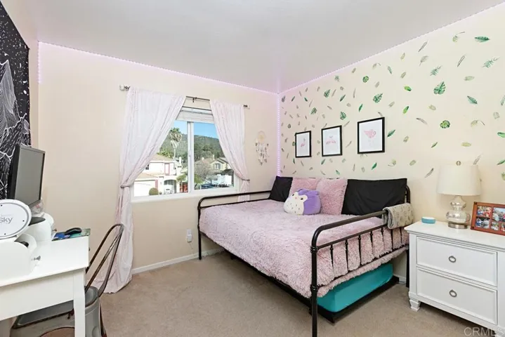 6837 Camino De Amigos, Carlsbad, California 92009