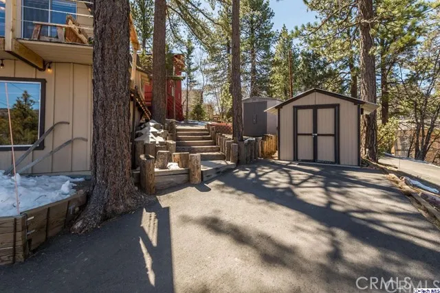 2310 Birch Drive, Running Springs, California 92382