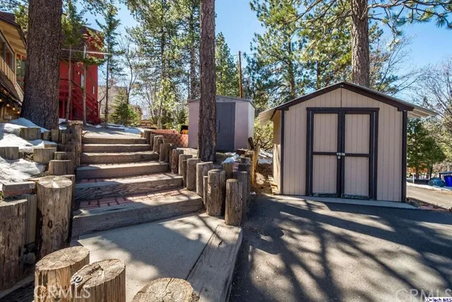2310 Birch Drive, Running Springs, California 92382