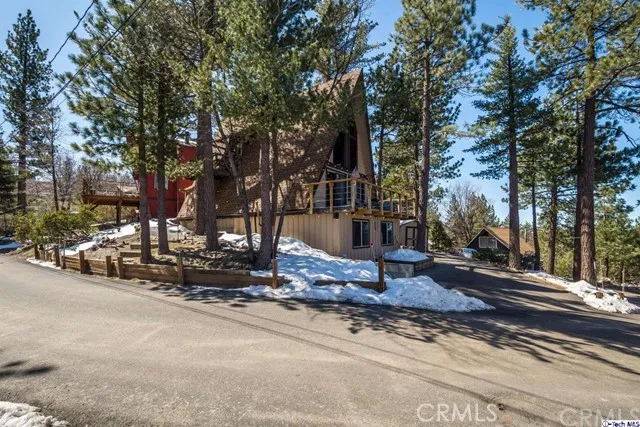 2310 Birch Drive, Running Springs, California 92382