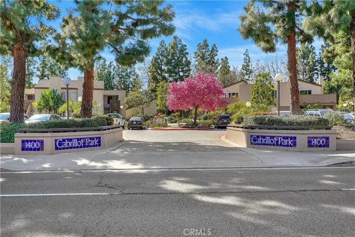 1440 Cabrillo Park Drive B, Santa Ana, California 92701