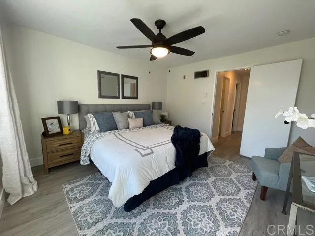 7405 Charmant Drive 2318, La Jolla, California 92122