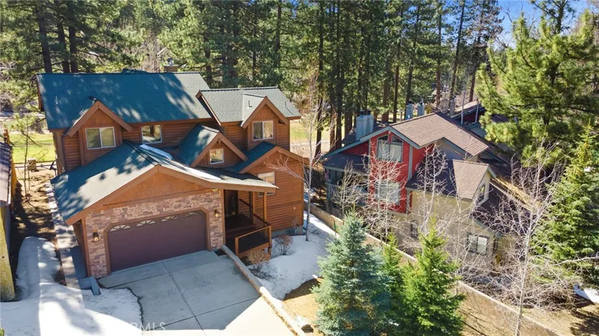 1203 Wolf Creek Court, Big Bear, California 92315