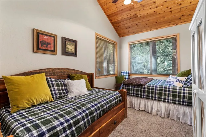 1203 Wolf Creek Court, Big Bear, California 92315