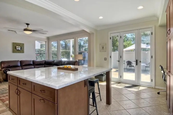 1468 Enchante Way, Oceanside, California 92056