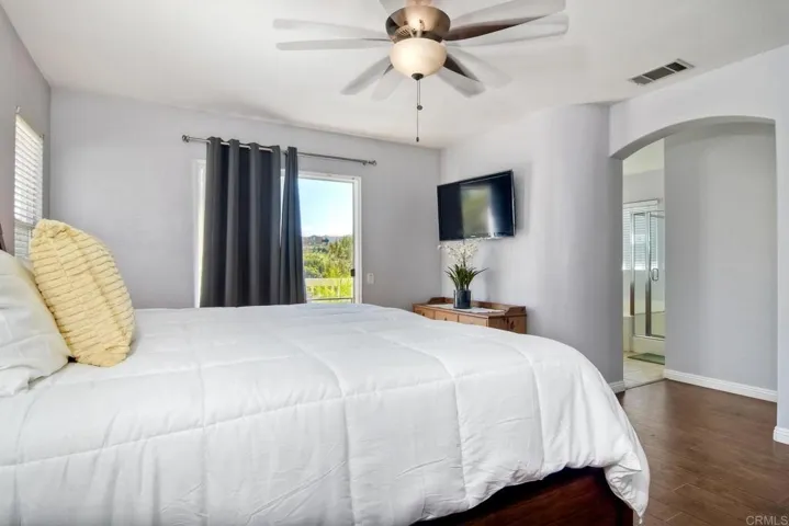 1468 Enchante Way, Oceanside, California 92056
