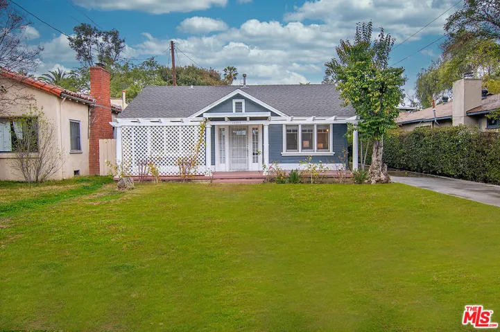 14209 Kittridge Street, Van Nuys, California 91405