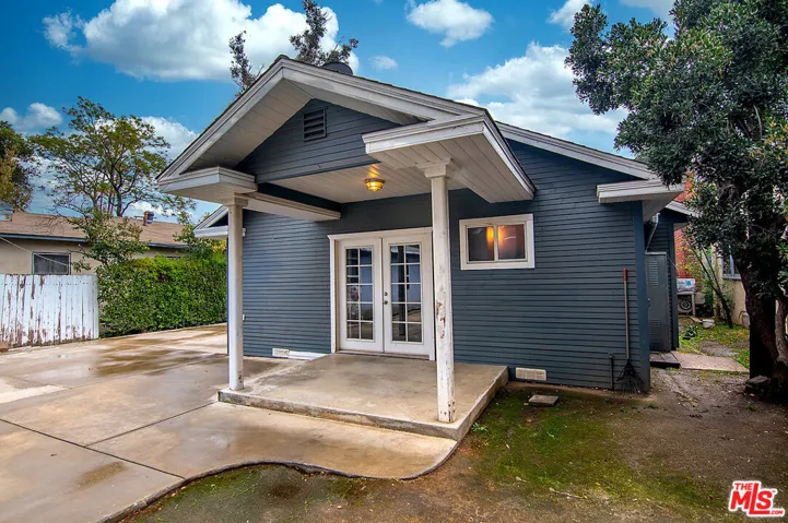 14209 Kittridge Street, Van Nuys, California 91405