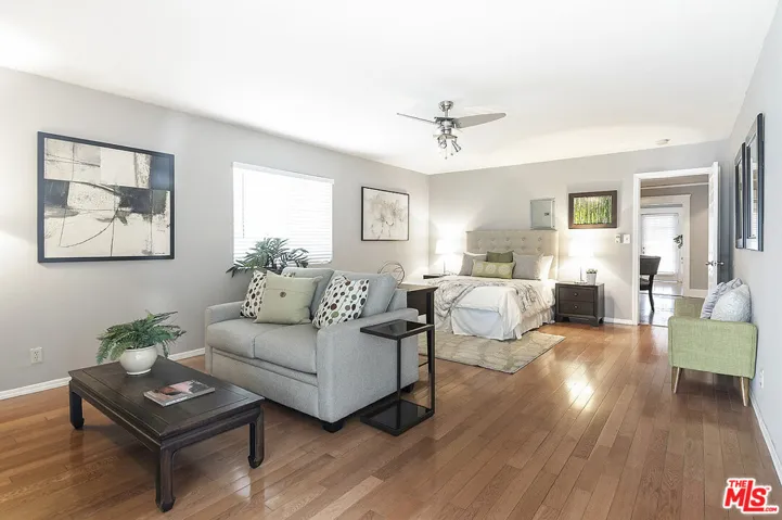14209 Kittridge Street, Van Nuys, California 91405