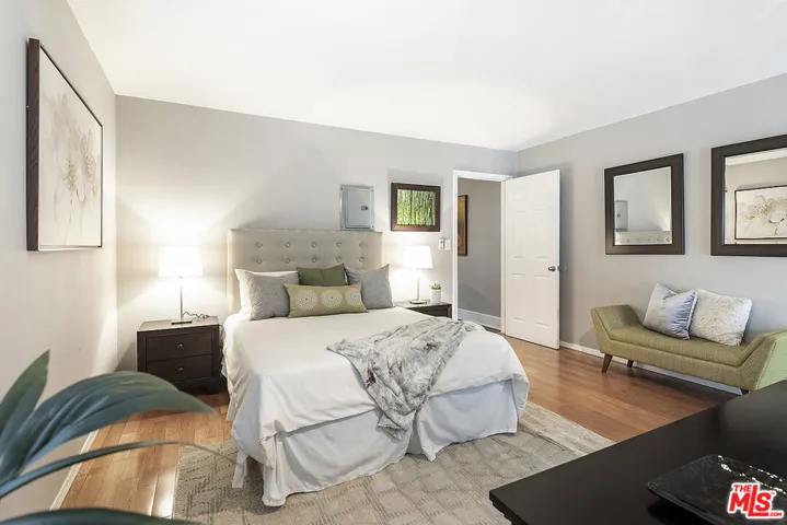 14209 Kittridge Street, Van Nuys, California 91405
